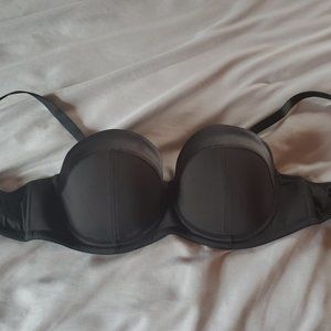 Adore Me Black Convertible 40B Bra